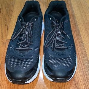 HOKA ONE CLIFTON 6 SIZE 12
